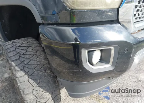 2015 GMC Sierra 2500Hd Denali из США, поврежденный, VIN 1GT120E8XFF101291